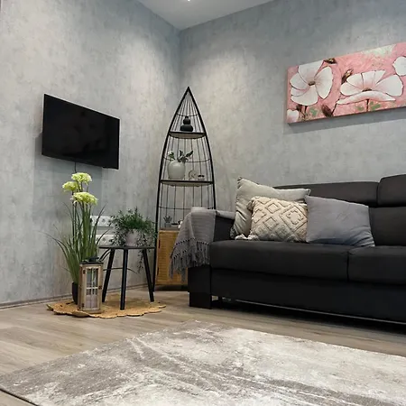 Apartament Partlak 33 *